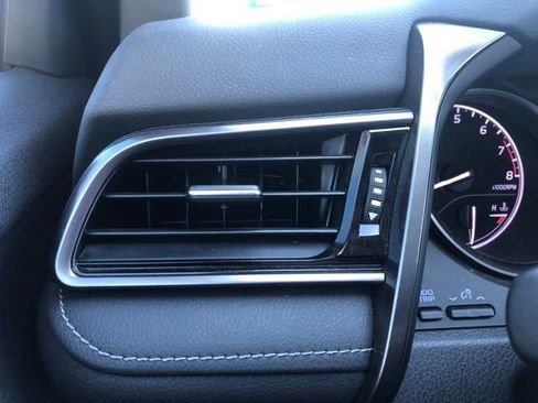 Used 2023 Toyota Camry SE image 50