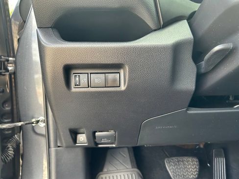 Used 2024 Toyota RAV4 LE AWD/4WD image 18
