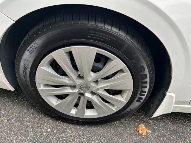 Used 2024 Nissan Sentra S FWD image 35