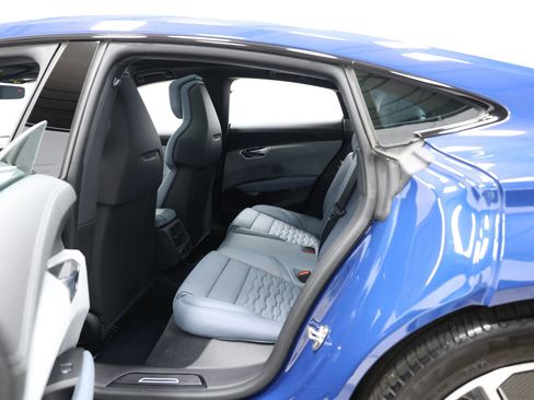 Used 2024 Audi e-tron GT Premium Plus w/ Performance Package image 43