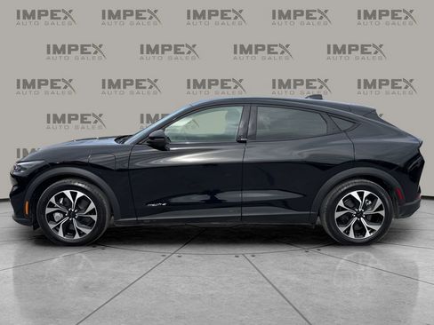 Used 2025 Ford Mustang Mach-E Select w/ Comfort Package Lite image 2