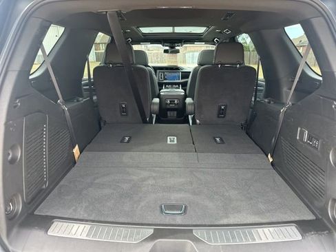 Used 2022 GMC Yukon Denali RWD image 34