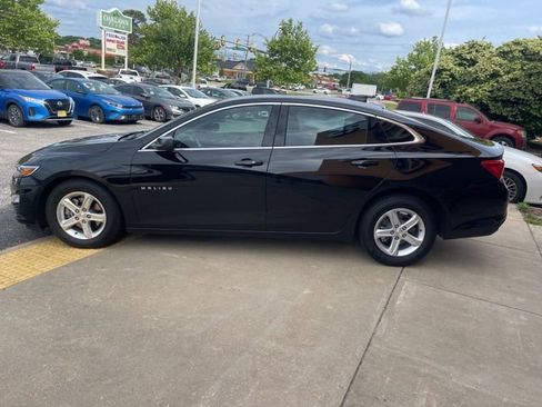 Used 2024 Chevrolet Malibu LS image 7