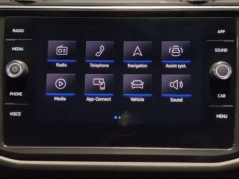 Used 2021 Volkswagen Tiguan SEL FWD image 25