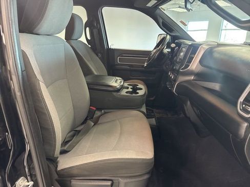 Used 2021 RAM 2500 Big Horn image 25