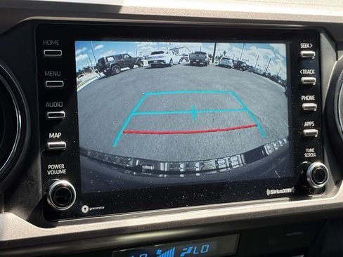Used 2021 Toyota Tacoma SR5 RWD image 36