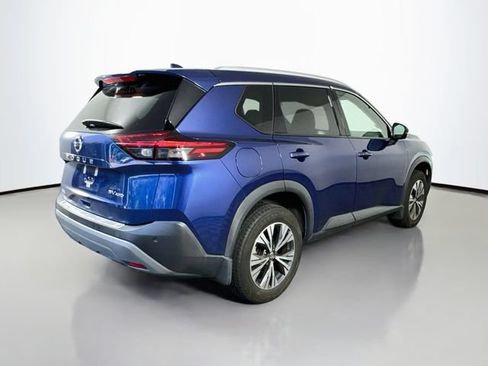Used 2021 Nissan Rogue SV w/ Premium Package AWD/4WD image 6