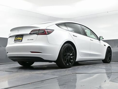 Used 2022 Tesla Model 3 Long Range image 57