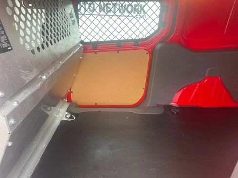 Used 2022 Ford Transit Connect XL image 32