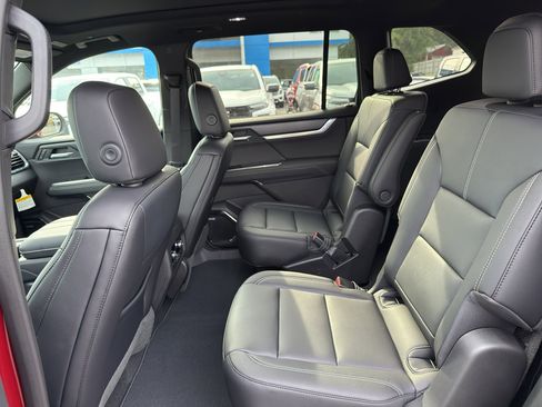 New 2025 GMC Acadia Elevation w/ Elevation Premium Package image 11