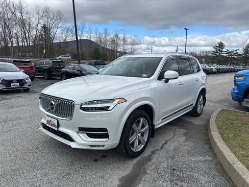 Used 2022 Volvo XC90 T6 Inscription w/ Advanced Package image 7