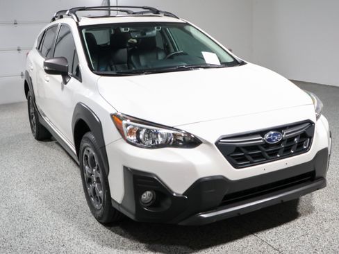 Used 2022 Subaru Crosstrek 2.5i Sport w/ Moonroof Package AWD/4WD image 5