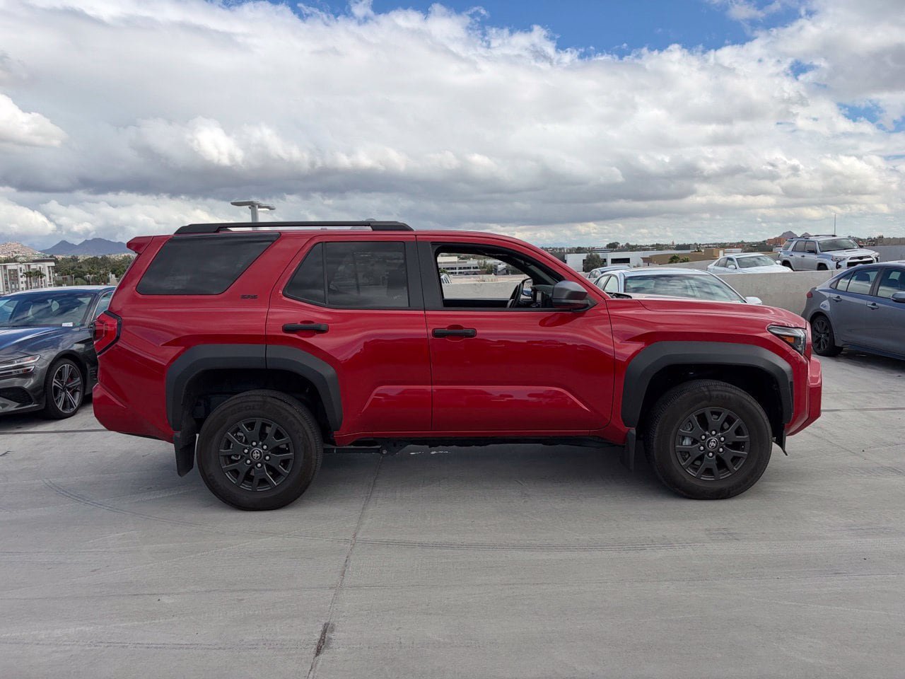 Used 2025 Toyota 4Runner SR5 AWD/4WD image 3
