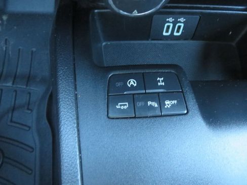 Used 2019 Ford Ranger XLT w/ Equipment Group 302A Luxury image 22