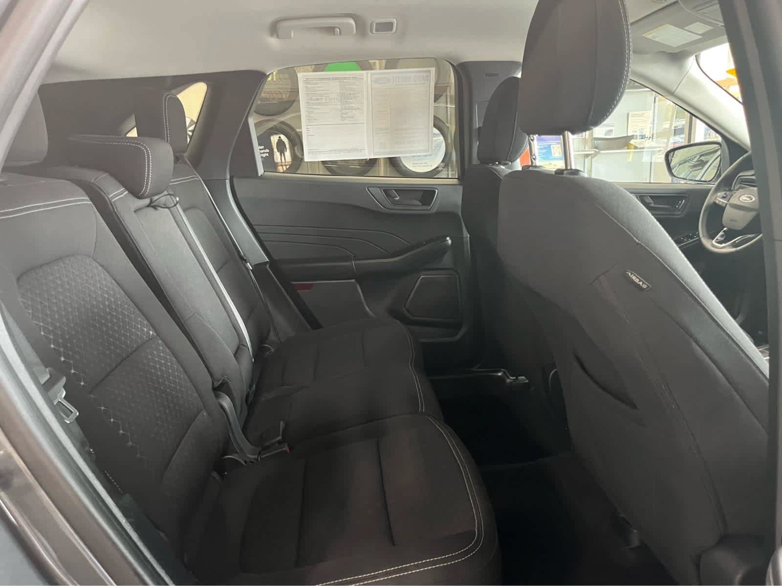 Used 2023 Ford Escape Active AWD/4WD image 32