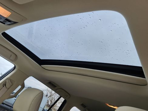 Used 2023 Lexus GX 460 Premium image 24