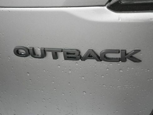 Certified 2025 Subaru Outback Onyx Edition image 10