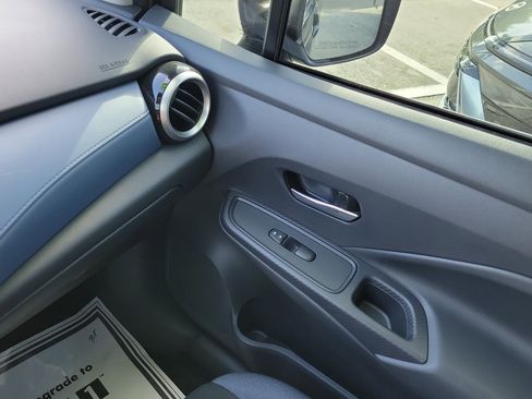 Used 2025 Nissan Versa SV w/ Trunk Package FWD image 29