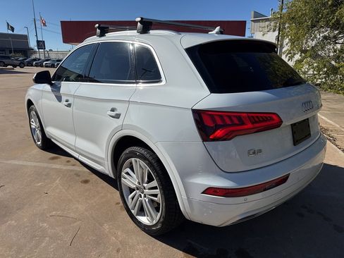 Used 2019 Audi Q5 2.0T Premium Plus w/ Premium Plus Package image 7