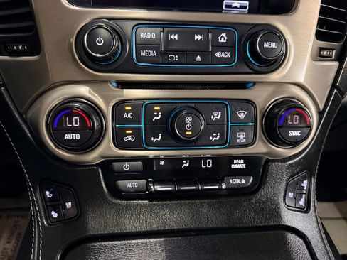 Used 2018 GMC Yukon XL Denali w/ Open Road Package AWD/4WD image 46