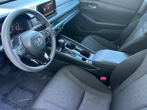 Used 2023 Honda Accord LX image 4
