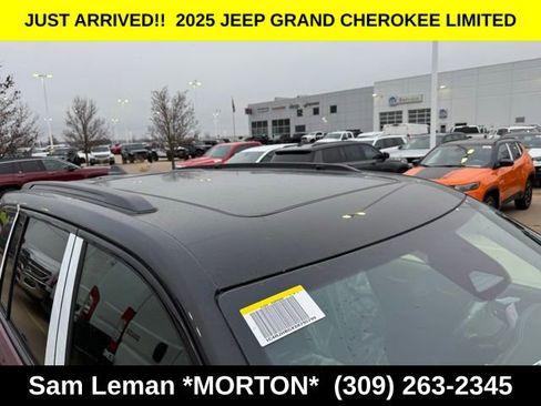 New 2025 Jeep Grand Cherokee Limited image 6