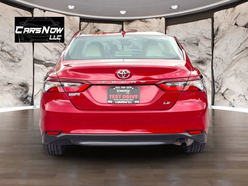 Used 2023 Toyota Camry LE w/ Convenience Package FWD image 5