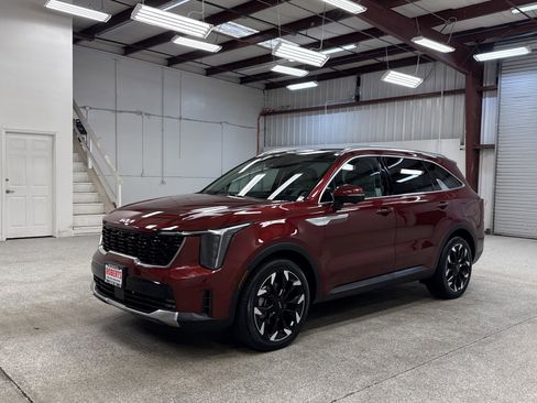 Used 2024 Kia Sorento SX image 1