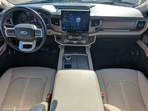 Used 2024 Ford Expedition Max Limited image 17
