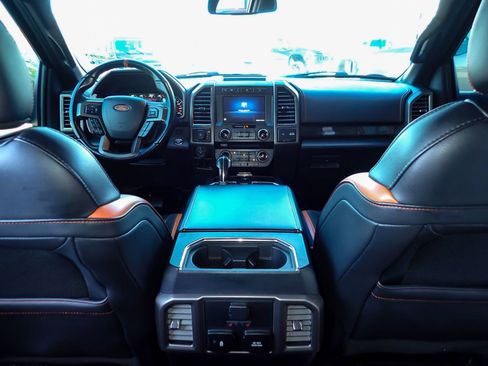 Used 2017 Ford F150 Raptor w/ Equipment Group 802A Luxury image 17