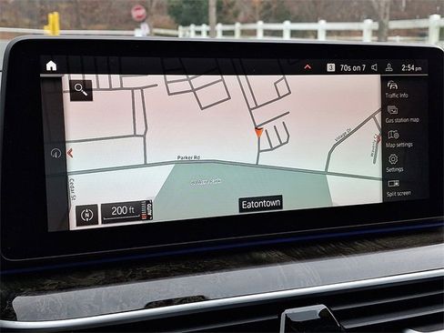 Used 2023 BMW M550i xDrive w/ Executive Package image 19