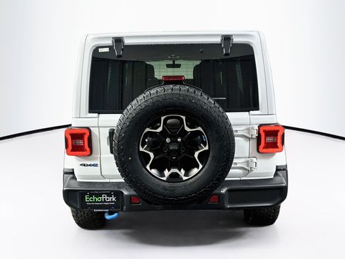Used 2022 Jeep Wrangler Unlimited Rubicon 4xe AWD/4WD image 7