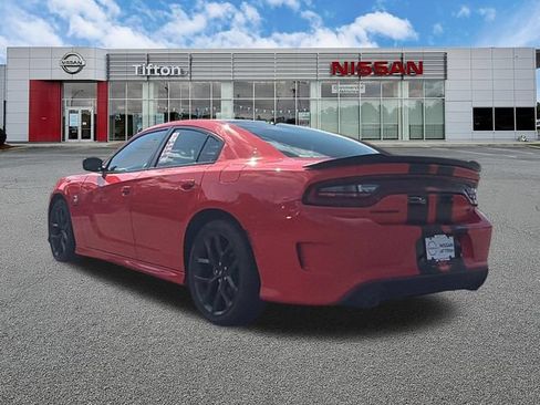 Used 2023 Dodge Charger R/T w/ Blacktop Package RWD image 5
