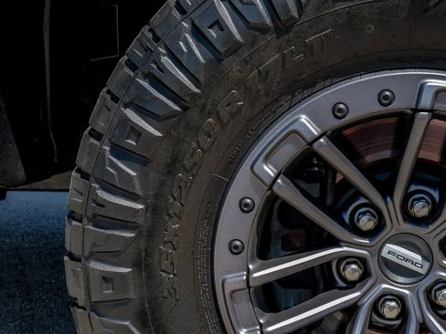 Used 2020 Ford F150 Raptor w/ Equipment Group 802A Luxury image 67