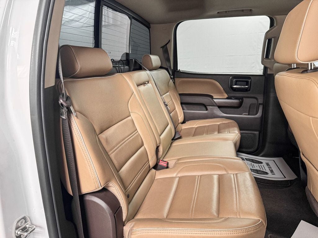 Used 2017 GMC Sierra 1500 Denali w/ Denali Ultimate Package AWD/4WD image 9
