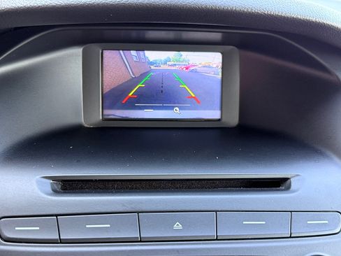 Used 2017 Ford Focus SE FWD image 25