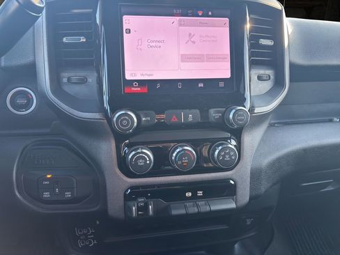 Used 2025 RAM 2500 Tradesman w/ Chrome Appearance Group image 23