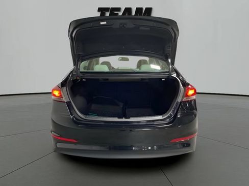 Used 2018 Hyundai Elantra Value Edition FWD image 6