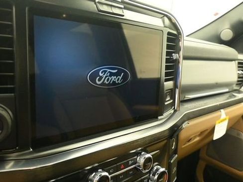 New 2026 Ford F350 Lariat w/ Lariat Premium Package AWD/4WD image 16