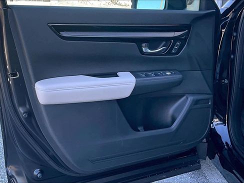 Used 2025 Honda CR-V EX-L image 19