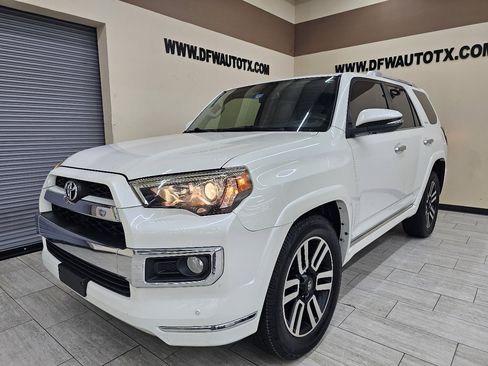 Used 2016 Toyota 4Runner Limited image 3