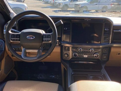 Used 2026 Ford F450 Lariat w/ Chrome Package image 8