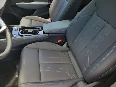 New 2026 Audi Q3 quattro 2.0T AWD/4WD image 17