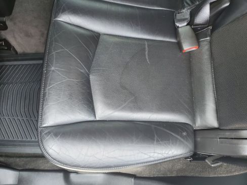 Used 2009 Cadillac SRX 2WD w/ Third Row Seating Package image 25