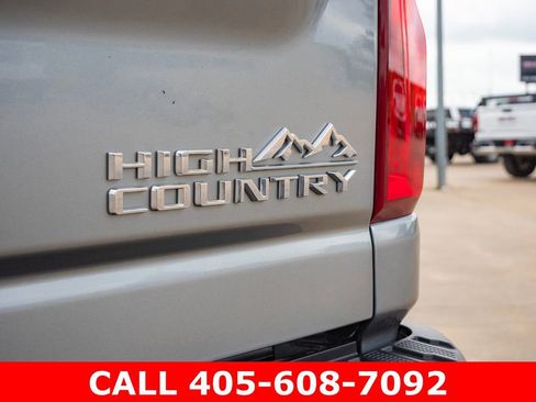 Used 2024 Chevrolet Silverado 2500 High Country w/ High Country Premium Package AWD/4WD image 14
