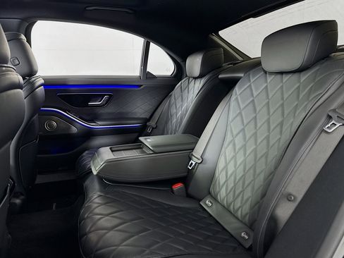 Certified 2023 Mercedes-Benz S 580 4MATIC Sedan image 8