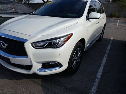 Used 2020 INFINITI QX60 Luxe w/ Essential Package