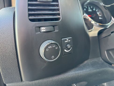 Used 2009 Chevrolet Silverado 1500 LT w/ Power Pack Plus image 16