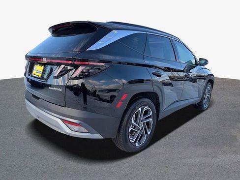New 2026 Hyundai Tucson Limited image 3