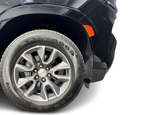 Used 2021 Chevrolet Tahoe LT w/ Rear Media and Nav Package image 8